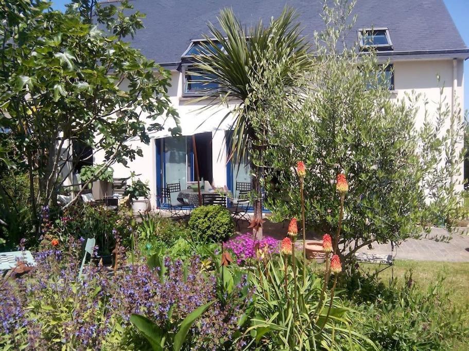 Maison Familiale Sur La Cote D'Emeraude Lancieux Exterior photo